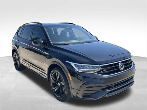 2024 Volkswagen Tiguan 2.0T SE R-Line Black