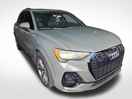 2022 Audi Q3 Premium