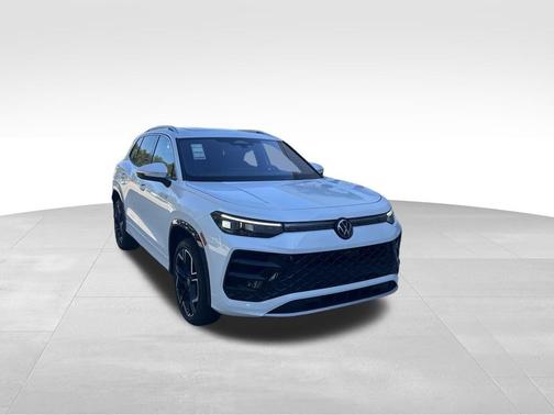 2026 Volkswagen Tiguan 2.0T SEL R-Line 4MOTION