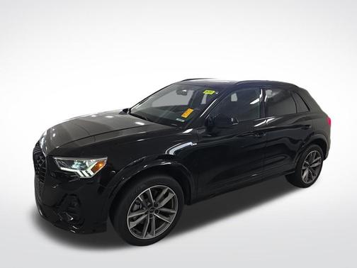 2023 Audi Q3 Premium 45 TFSI S line quattro Tiptronic