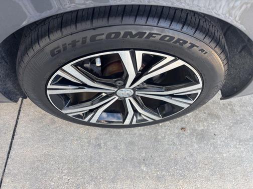 2022 Volkswagen Passat 2.0T SE