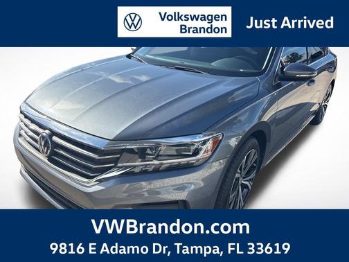 2022 Volkswagen Passat 2.0T SE