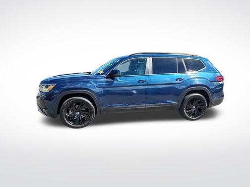 2022 Volkswagen Atlas 3.6L SE w/Technology