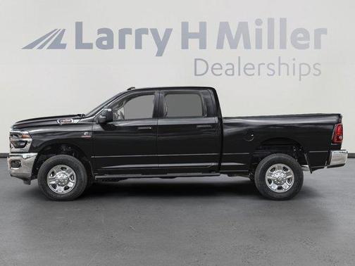 Black Clearcoat 2026 RAM 2500 Tradesman