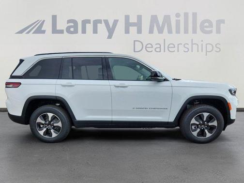 2025 Jeep Grand Cherokee 4xe Base