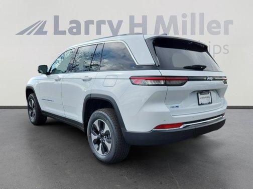 2025 Jeep Grand Cherokee 4xe Base