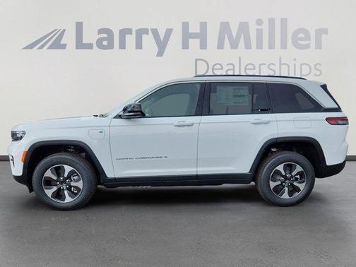 2025 Jeep Grand Cherokee 4xe Base