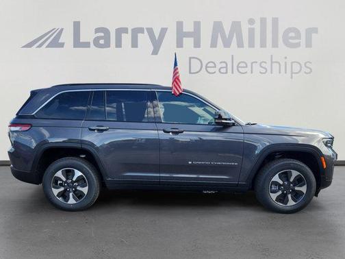 2025 Jeep Grand Cherokee 4xe Base