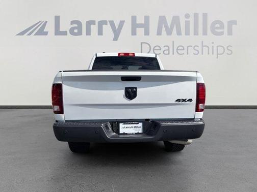 Bright White Clearcoat 2024 RAM 1500 Classic SLT