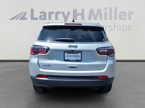 2025 Jeep Compass Sport