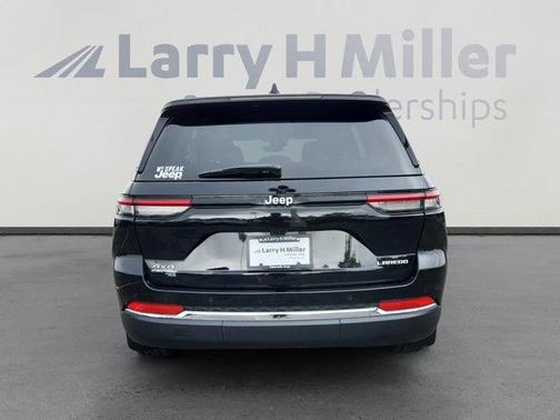 2024 Jeep Grand Cherokee Laredo