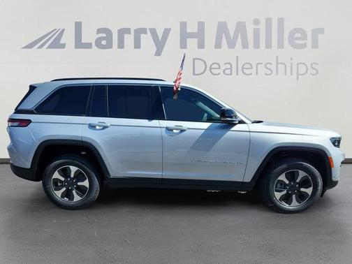 2025 Jeep Grand Cherokee 4xe Base