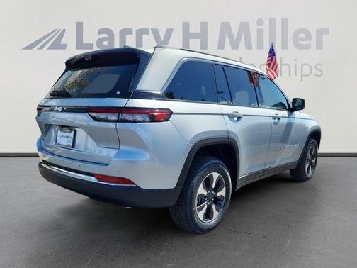 2025 Jeep Grand Cherokee 4xe Base