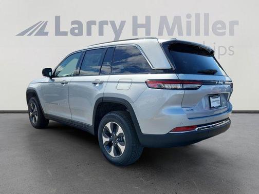 2025 Jeep Grand Cherokee 4xe Base