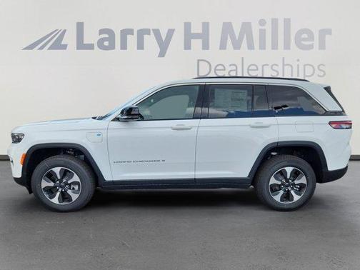 2025 Jeep Grand Cherokee 4xe Base