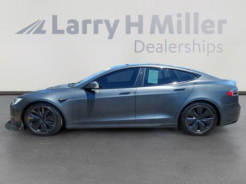 2021 Tesla Model S Plaid
