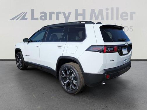 2026 Jeep Cherokee Overland