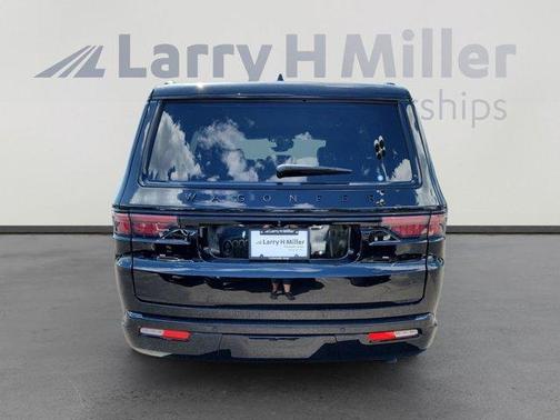 2025 Jeep Wagoneer Series II