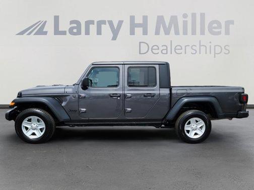 2023 Jeep Gladiator Sport