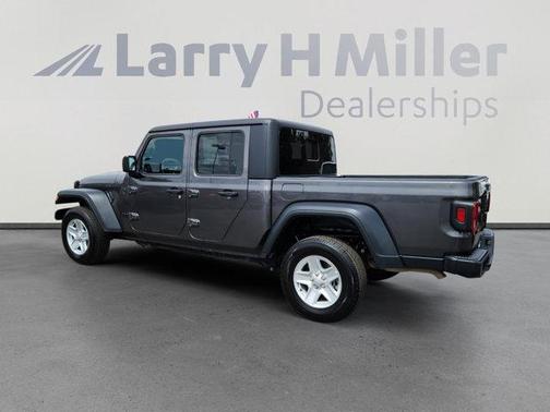 2023 Jeep Gladiator Sport