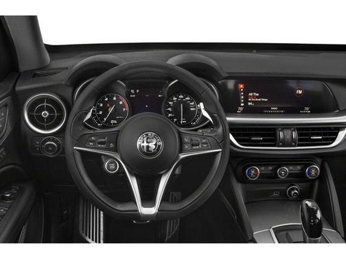 2018 Alfa Romeo Stelvio Sport