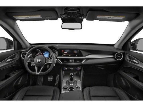 2018 Alfa Romeo Stelvio Sport
