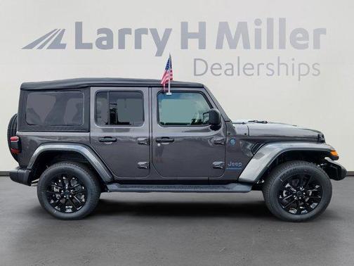 2025 Jeep Wrangler 4xe Sahara