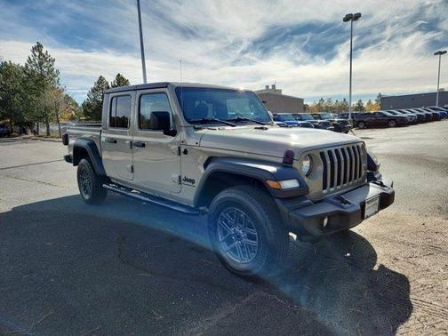 2020 Jeep Gladiator Sport