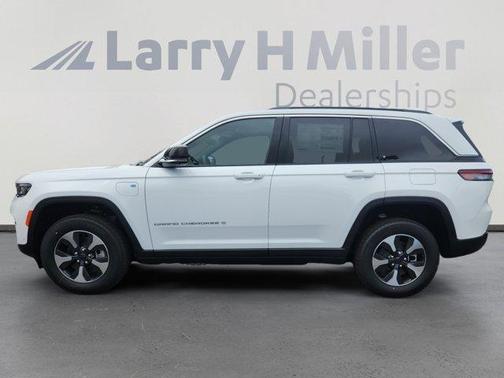 2025 Jeep Grand Cherokee 4xe Base