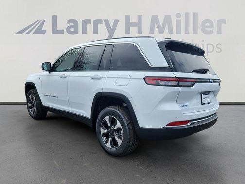 2025 Jeep Grand Cherokee 4xe Base