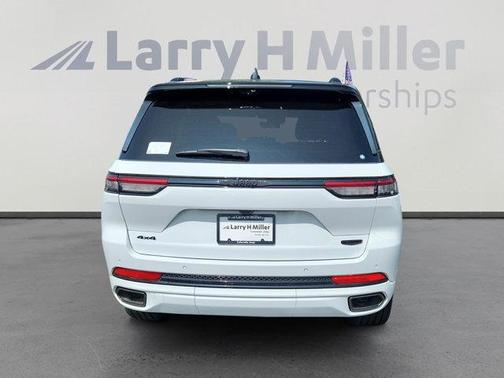 2025 Jeep Grand Cherokee Summit