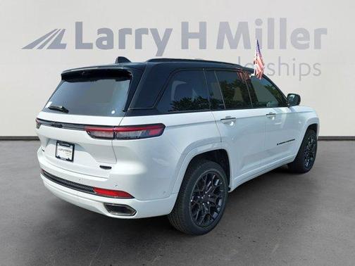 2025 Jeep Grand Cherokee Summit