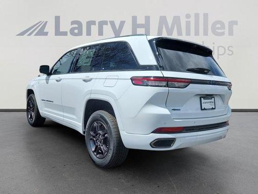 2025 Jeep Grand Cherokee 4xe Base