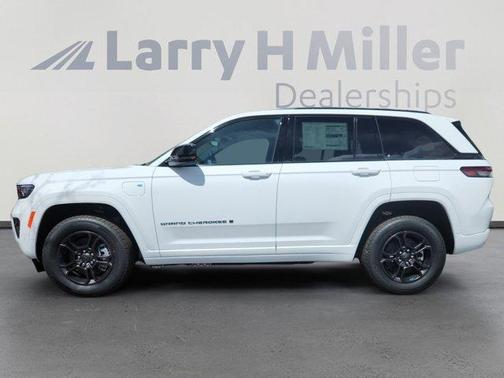 2025 Jeep Grand Cherokee 4xe Base