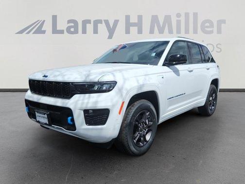 2025 Jeep Grand Cherokee 4xe Base