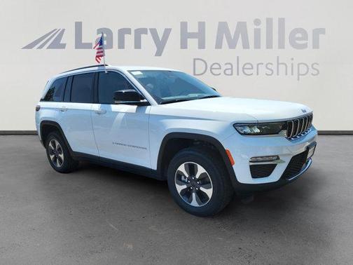 2025 Jeep Grand Cherokee 4xe Base