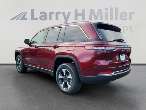2025 Jeep Grand Cherokee 4xe Base