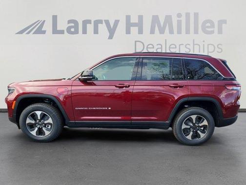 2025 Jeep Grand Cherokee 4xe Base