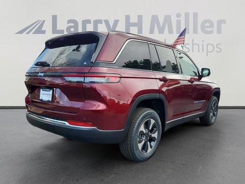 2025 Jeep Grand Cherokee 4xe Base