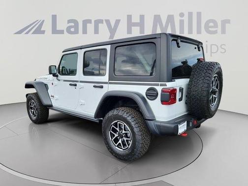 Bright White Clearcoat 2026 Jeep Wrangler Rubicon