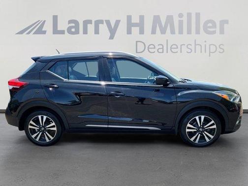 2019 Nissan Kicks SR
