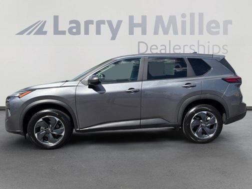 Gun Metallic 2025 Nissan Rogue SV
