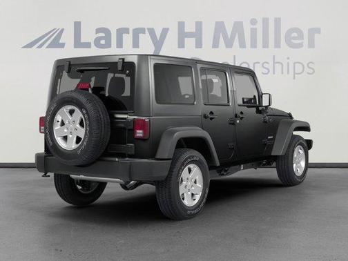 2013 Jeep Wrangler Unlimited Freedom Edition