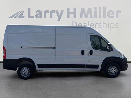 Bright White Clearcoat 2023 RAM ProMaster 2500 High Roof