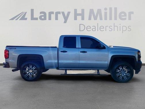 2017 Chevrolet Silverado 1500 Custom