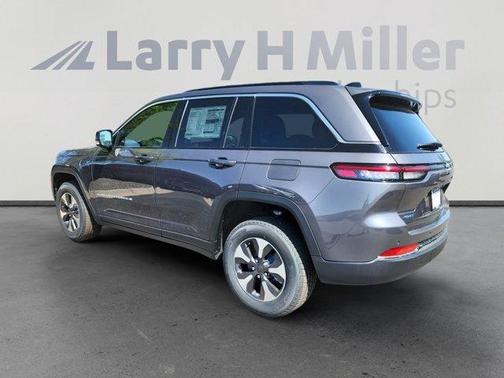2025 Jeep Grand Cherokee 4xe Base