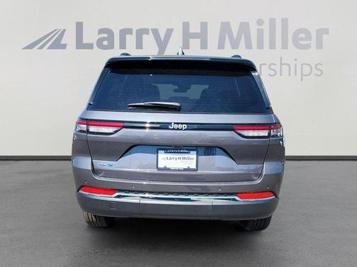 2025 Jeep Grand Cherokee 4xe Base