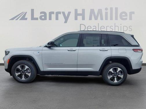 2025 Jeep Grand Cherokee 4xe Base