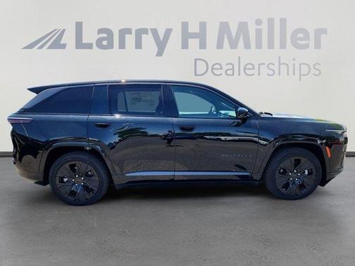 2025 Jeep Grand Cherokee 4xe Base
