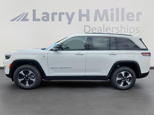 2025 Jeep Grand Cherokee 4xe Base